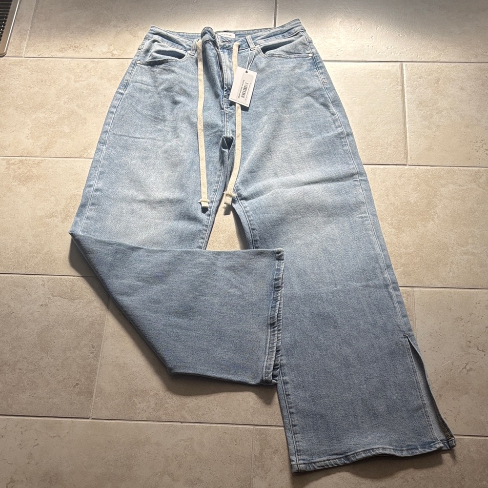 Women's Light Blue Wide Leg Jeans